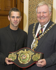 Professional feather weight world WKN champion Gary Hamilton with the Lord Mayor at the city hall