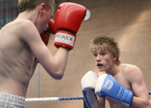 Dublins Dean Jones pitted against Lisburns Mark Bird in a demo bout