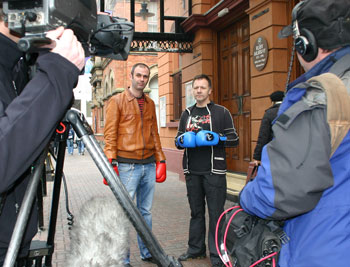 Joe Lindsay interviews Billy Murray for the BBC