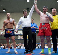 Martin Connolly (NI) Vs Dylan Scally Winner TKO 3rd Rnd (Dublin) 