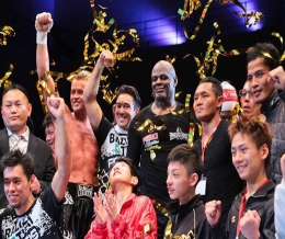 Hoost claims win on his return to the ring - Mr perfect, Ernesto Hoost competed in his first fight since 2006.