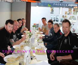 The Total Diva's & the Undercard had thier last Supper before the Big Show