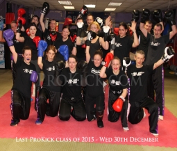 This was the last class of 2015 and it all took place on Wednesday 30-12-15 - the class was an open sparring class from beginners to a few experienced ProKickers