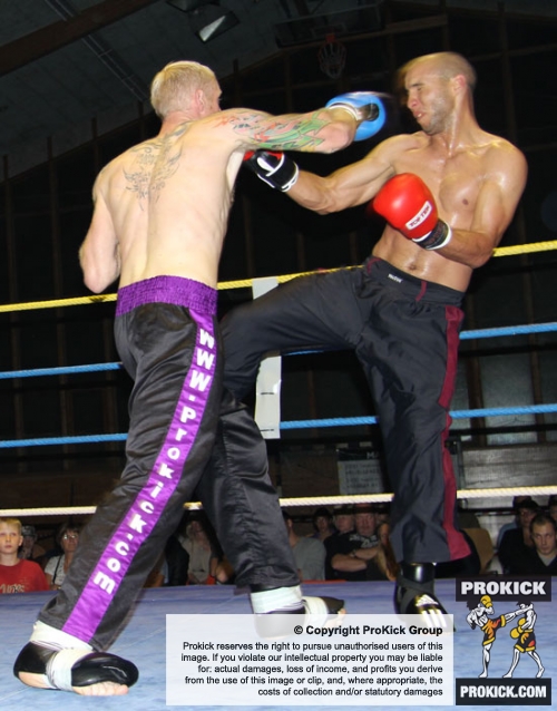 Darren McMullan landing a textbook hard right hand to French opponent Tajani Abdeljalil