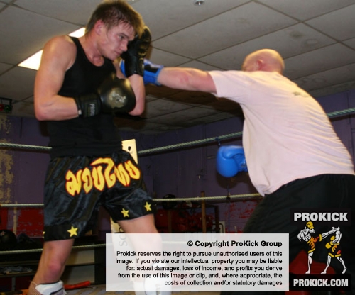 Stuart Jess and Mark Bird sparring on Sunay