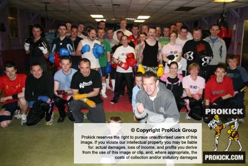 ProKick Fighters get behind Gary Hamilton for his world title defence Gary Hamilton's training is almost done.