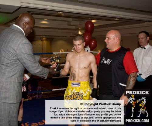 4 times K1 kickboxing Grand Prix Champion and martial arts Superstar Mr 'Perfect' Ernesto Hoost presented Kevin Eiberg of Germany with the runner-up trophy