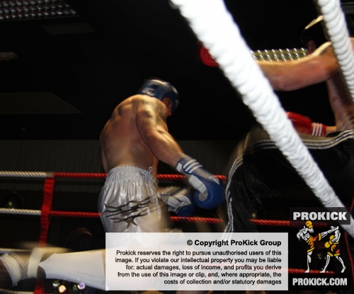 ProKick's Heavyweight Paul Best in his tough bout with experienced John Mullally