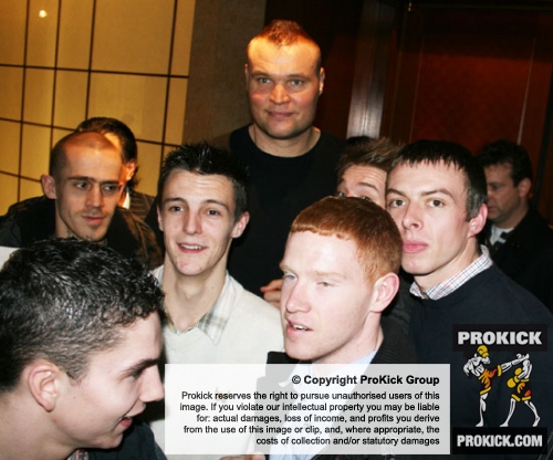 The ProKick team cornered Mr Semmy Schilt  - the K1 champion had no option but to have his picture take