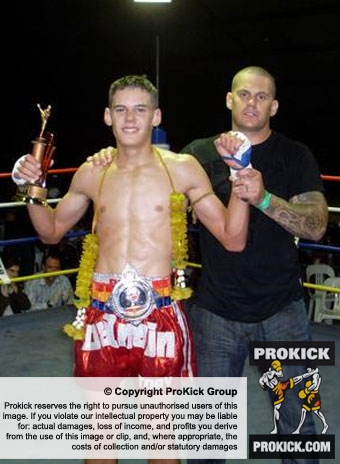 Mark Bird will not face Toby Smith ( Toby pictured here with his Father) in perth on March 13th when John Wayne Parr challenges for a WKN world title.