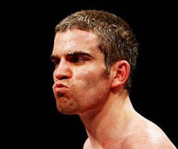 Bernard Dunne receives a tasty offer from Top UK promoter Frank Maloney