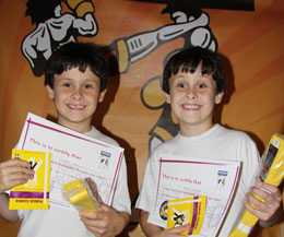 Part 1. the ProKick Kids grading day ( Double trouble the Greenwood's) strutted their stuff to achieve new belts on Sunday July 8th at the ProKick Gym