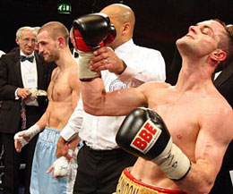 Martin Lindsay his British title  in front of his home town fans