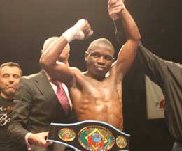 Kinigamazi takes his boxing record to 11-0 pictured here defending his WKN European Featherweight title in Belfast