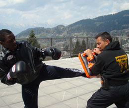 Swiss/Belfast connection as defector Philippe Brélaz a top Swiss Kickboxing trainer likes his new training wear - Philippe does the ProKick way, YeeHa