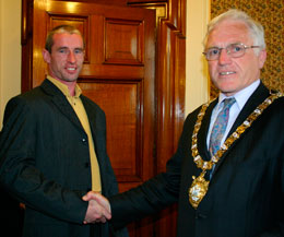 Ken Horan is no starnger to meeting Mayors, the Galway fighter has been to a few civic receptions in both the North and South of Ireland