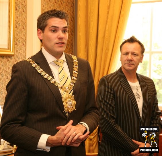 The Rt Hon, Alderman Gavin Robinson welcomes the ProKick team to the Belfast City Hall