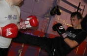 Jamie front kick to senior instructor Paul Gordon.-week3-no2