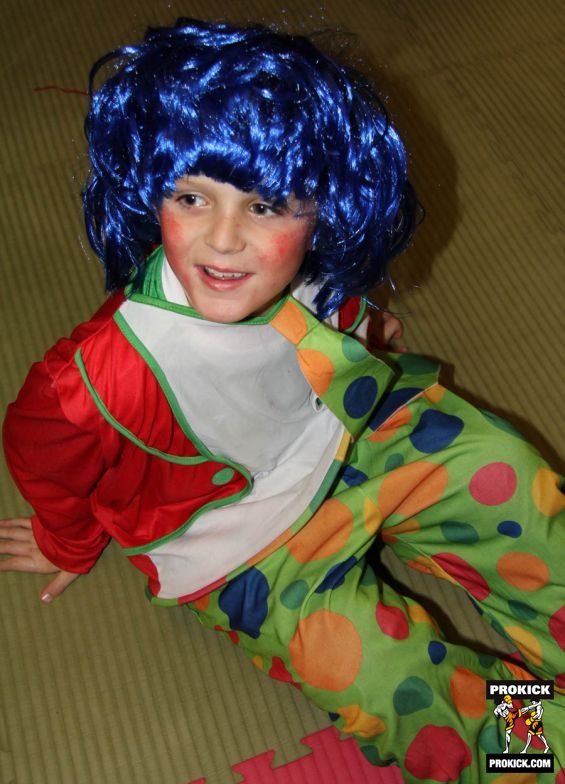 Garyn Clowning around at the fancy dress special ProKick style.95