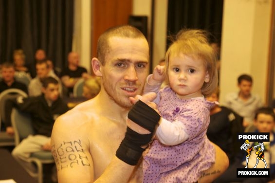 Davy-foster-wins-with-daughter