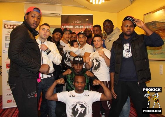 Team Kongolo at the weight-in Geneva