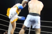 Wamba missed high kick at kickboxing Geneva