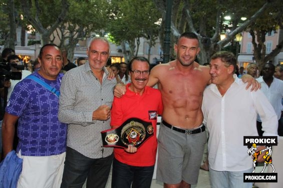 Jerome Le-banner Weigh-in in St Tropez