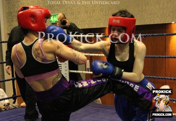 Ceara Lands Right hand to Rowena