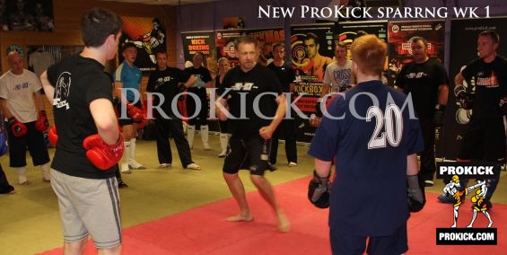 Coach Murray instructing new sparring