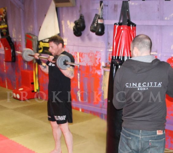 Circuit training johnny Smith working for a good KICKmas