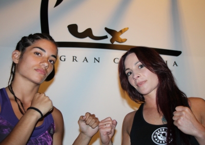 Rowena Bolt Vs Eleny González  weigh-ins