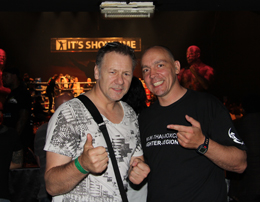 Billy Murray meets FighterLegion.com boss André Keubler (right)