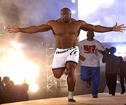 Bob Sapp, legendary sporting figure is set to make his Freefight Challenge début on 22nd April 2012