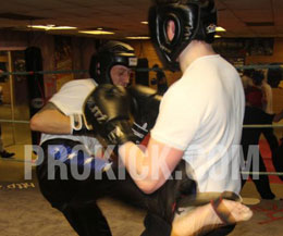 A friendly sparring session took place last night (7th March) at ProKick HQ at 7pm