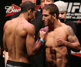 Aldo and Mendes went head to head at the weigh in ahead of UFC 142 but Aldo was just to clever for the American Mendes