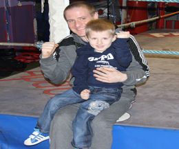 ProKick fighter Gary Fullerton with his 5 year old son Cody