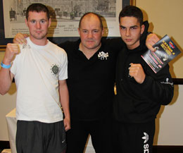 Hitting the weight ....well nearly - The event is promoted by Duncan Airlie-James (centre) and Katana Gym in Glasgow